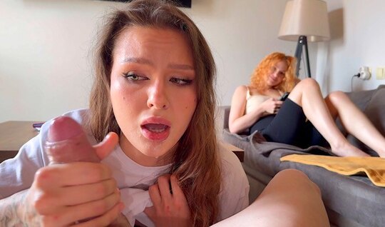 Ұялы телефонға түсірілген жеке порно